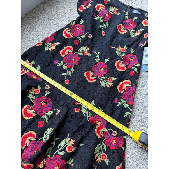 NEW Eva Franco Boho Romantic Black Lace Dress Vibrant Floral Embroidery size M - Picture 10 of 10
